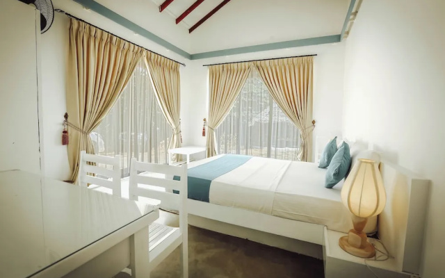 Kay Jay Beach House - Pasikudha