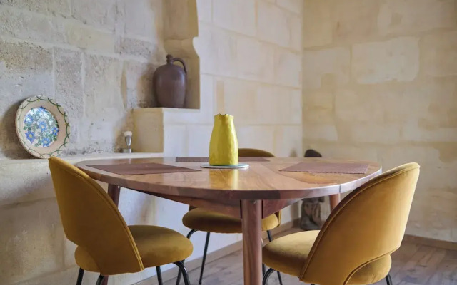 Unforgettable stay in Bordeaux heart