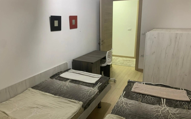 High End Apartments in Diamond Garden Building