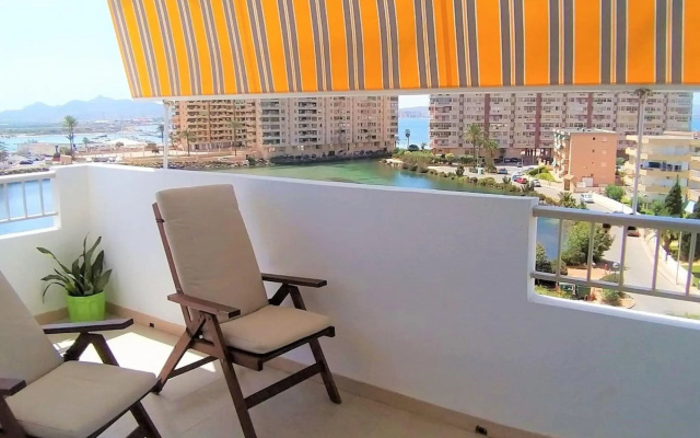 Sea-view Apartment in La Manga with Garden