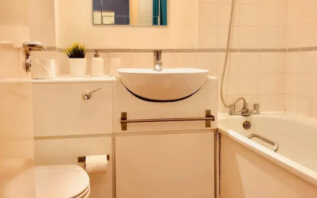1 Bedroom Flat 10 Minutes From London Eye