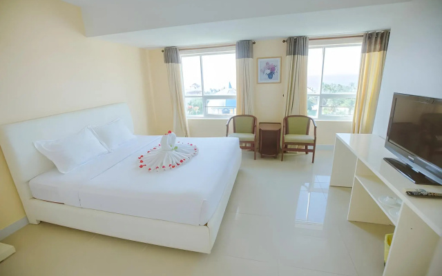 Nam Hai Hotel