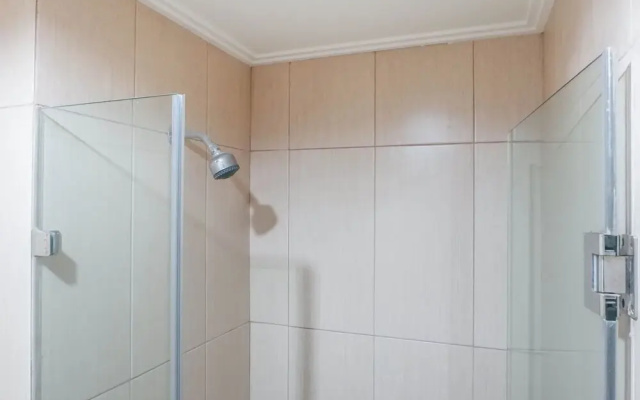 Best Deal Studio Apartment at Tamansari Papilio