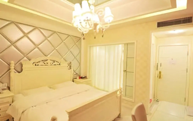 Feeling of Family Chain Hotel