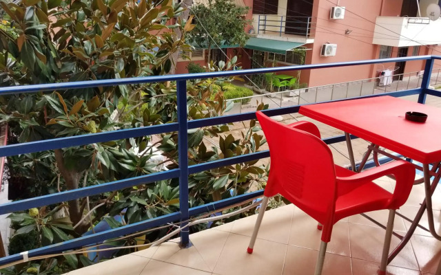 Apartament Emiri Golem