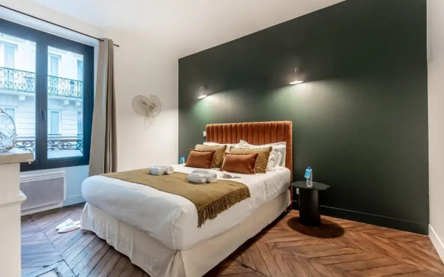 Sweet Inn - Champs Elysees - Troyon