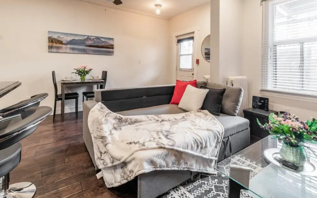 1BR - Boutique Apartment - Prime Location