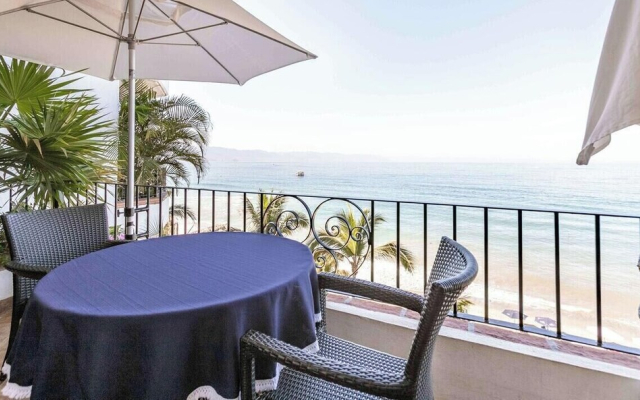 Ocean View 2Br Condo-balcony-beach-pool - 610