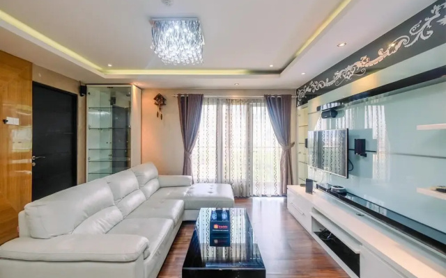 Cozy and Spacious 1BR at Tamansari Semanggi Apartment
