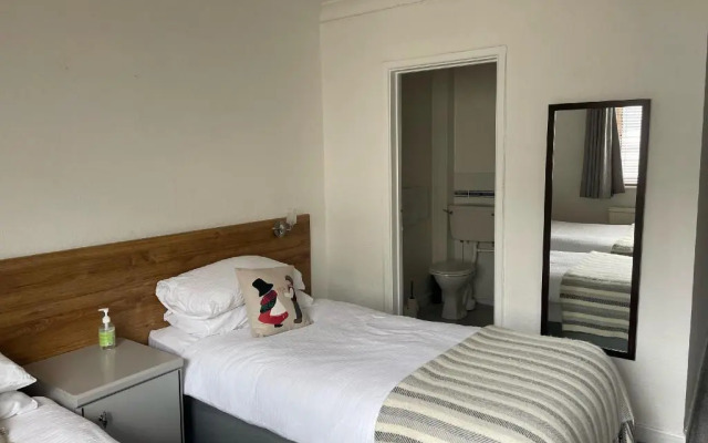 Salutation Inn