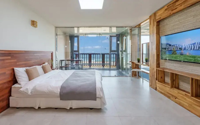 K Pool Villa in Gangneung