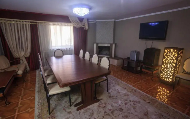 Sunkar Hotel