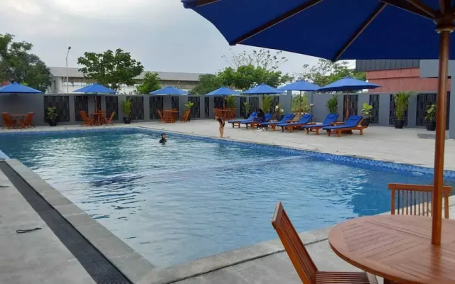 Fieris hotel & Convention Kertajati