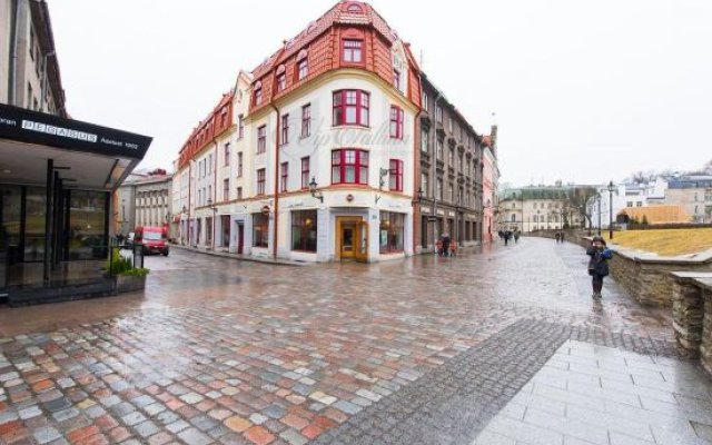 Отель Vip Old Town Apartments Эстония, Таллин - отзывы, цены и фото номеров - забронировать отель Vip Old Town Apartments онлайн
