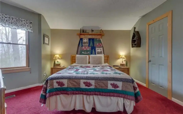 Country Cozy - Two Bedroom Cabin