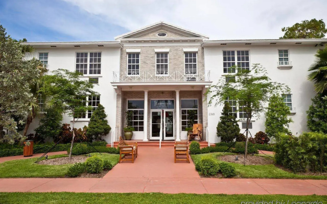hotelImage