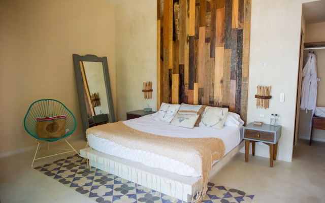 Maria Del Mar Tulum