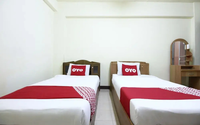 Oyo 492 Yuyuen Mansion