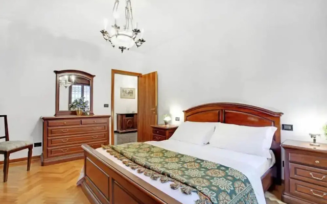 Grimaldi Apartments - Elena
