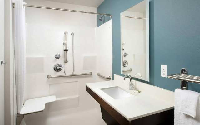 WoodSpring Suites Orlando Airport