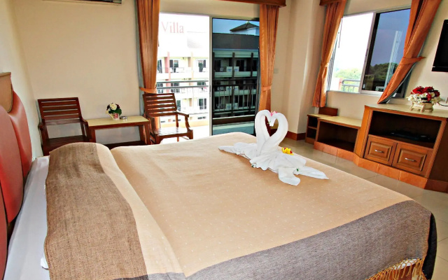 Lek Villa