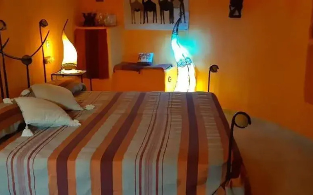 Hotel Cueva Tardienta Monegros-Adults Only