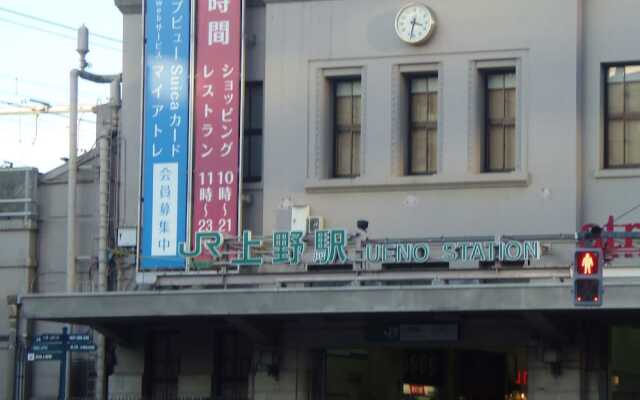 Отель THE NELL UENO OKACHIMACHI - Caters to Men вид на фасад