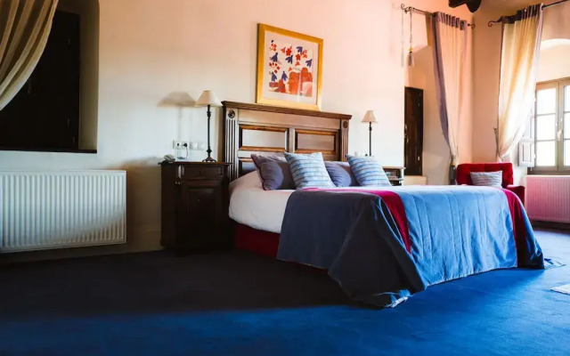 Trikolonion Country Hotel