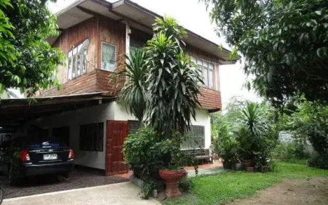 Ban Kru Ching Guesthouse