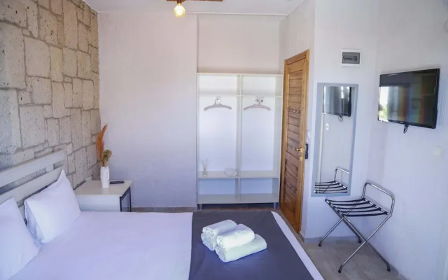 Loca Alacati Butik Otel