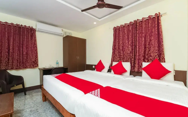 Oyo 29754 Sri Lakshmi Srinivasa Grand