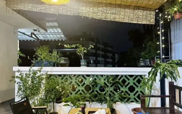 Youxing Courtyard