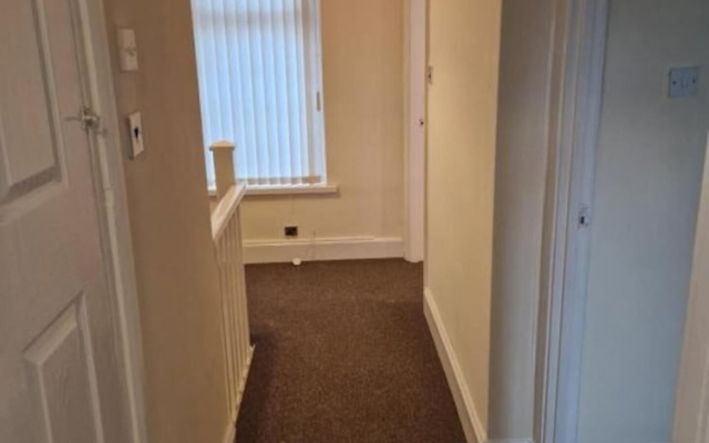 Comfortable 2Br Home-free Parking-great Location