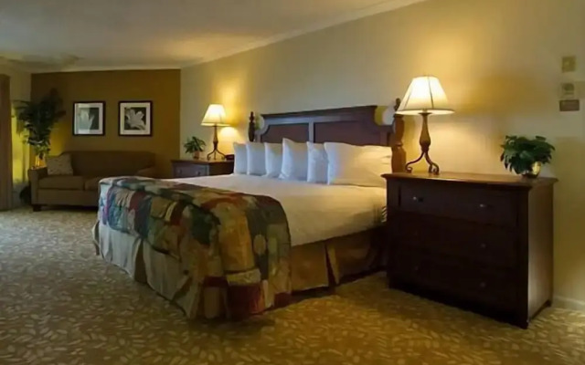 Weathervane Terrace Inn and Suites