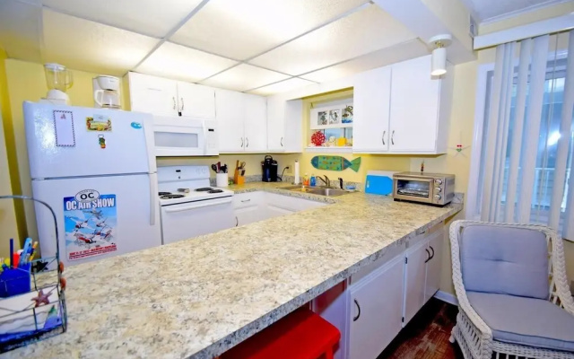 Thunder Island 112c 2 Bedroom Condo by RedAwning