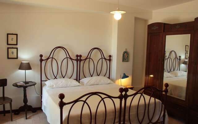 Отель Agriturismo Ponterosa Морровалле комната для гостей