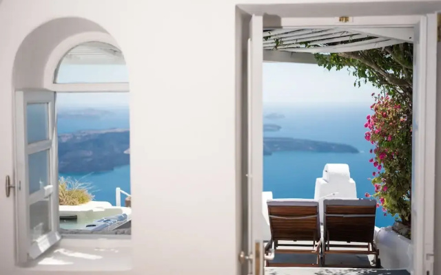 Iatis View Luxury Vilas