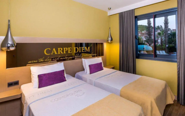 Costa Mare Suites