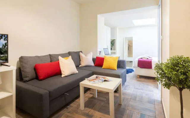 Cozy Studio Near City Center