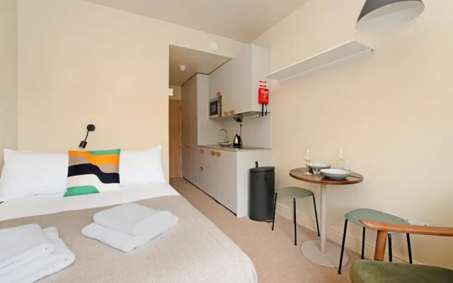 Cosy Studio in Popular NW London Area