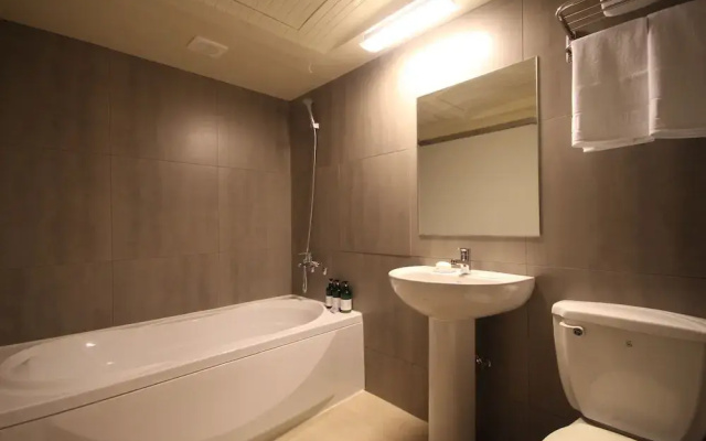 Hotel The Lua