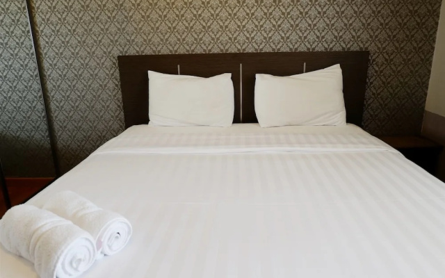 Exclusive 1BR Apartment The Wave Kuningan near Epicentrum