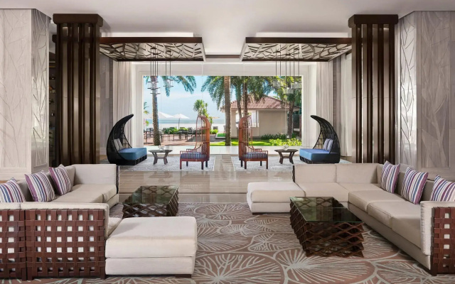 Renaissance Danang Hoi An Resort & Spa
