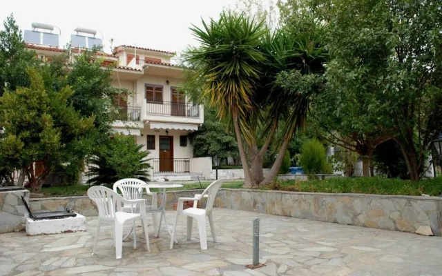 Stathopoulos Apartments