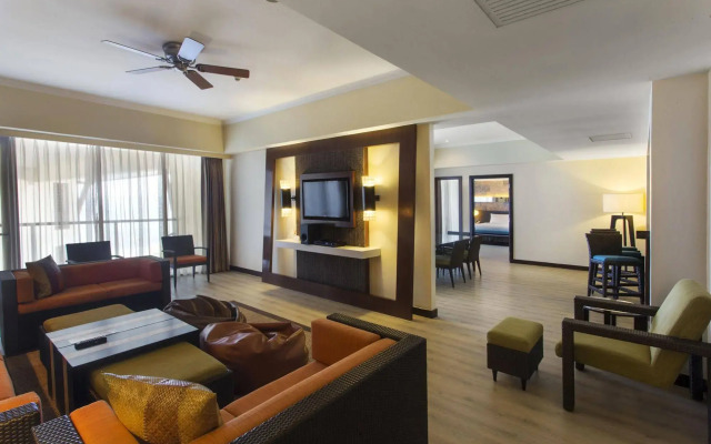 The Bellevue Resort