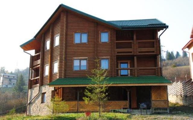 Гостиница Krokus Luxe Украина, Волосянка - отзывы, цены и фото номеров - забронировать гостиницу Krokus Luxe онлайн вид на фасад
