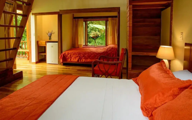 Sacha Urco Lodge -Private Cloud Forest Reserve in Mindo-4x4 Recommended March-April