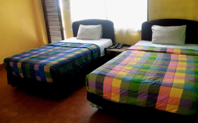 Amerta Sari Hotel & Restaurant