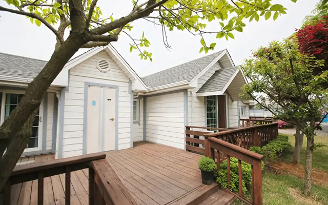 Anmyeondocloud Pension