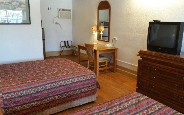 Tri-State Inn